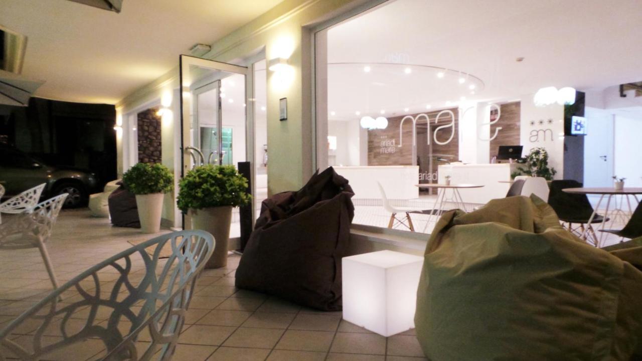 Hotel Aria Di Mare - Bed & Brunch In Centro A Riccione Exterior foto
